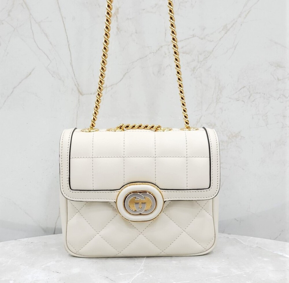 [럭스유] 구찌 화이트 인터로킹 G 체인 숄더백 740834