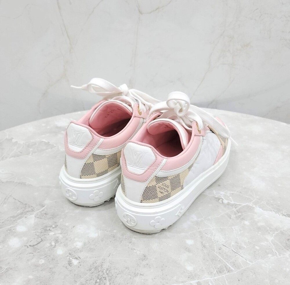 [럭스유] 36 / 루이비통 다미에 핑크 타임아웃 스니커즈