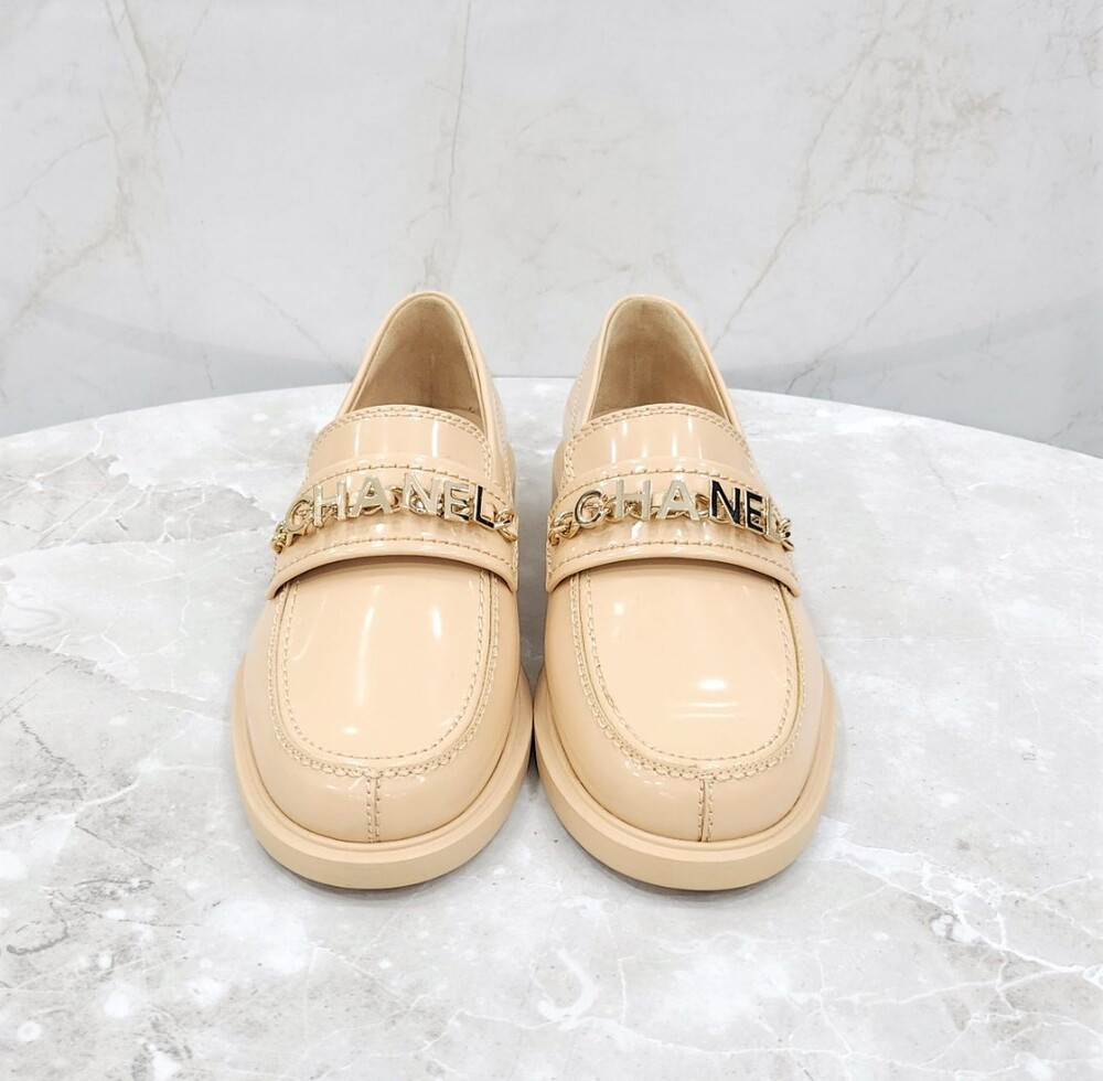 [럭스유] (새상품) 35.5 / 샤넬 이니셜 페이던트 체인 로퍼