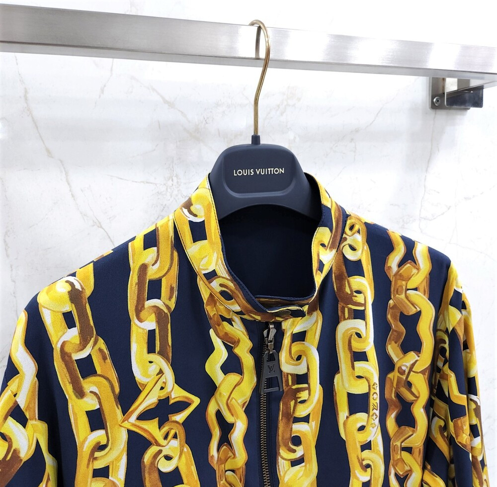 [럭스유] 36 / 루이비통 체인 프린트 보머 모노그램 자켓