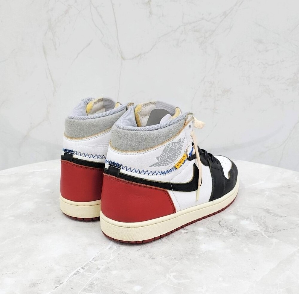 [럭스유] 260 / 나이키 조던1 X 유니온 레트로 하이 블랙토 스니커즈