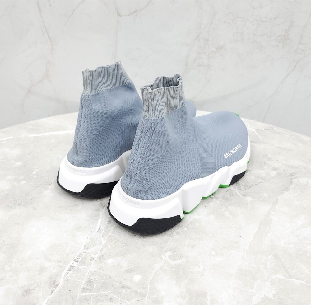 [럭스유] 41 / 발렌시아가 그레이 스피드러너 스니커즈