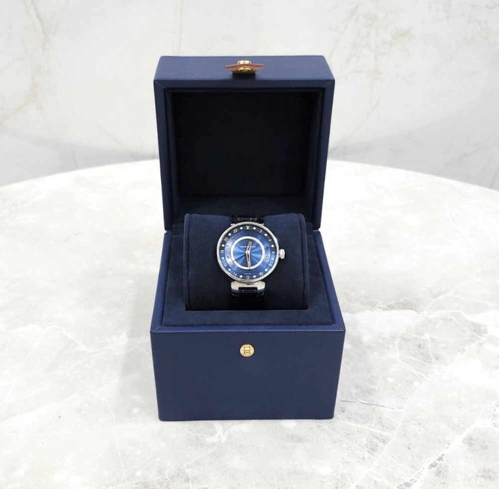 [럭스유] 루이비통 땅부르 문 듀얼 타임 시계 35MM