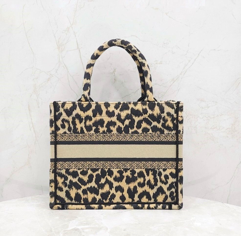 [럭스유] 디올 레오파드 스몰 북토트 백 M1265ZRHM