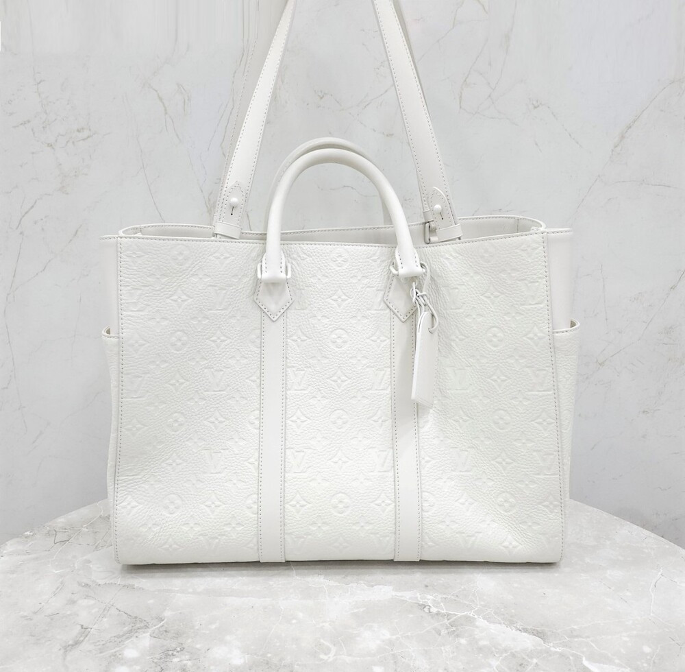 [럭스유] (새상품) 루이비통 삭플라 레더 2H 토트백 N24383