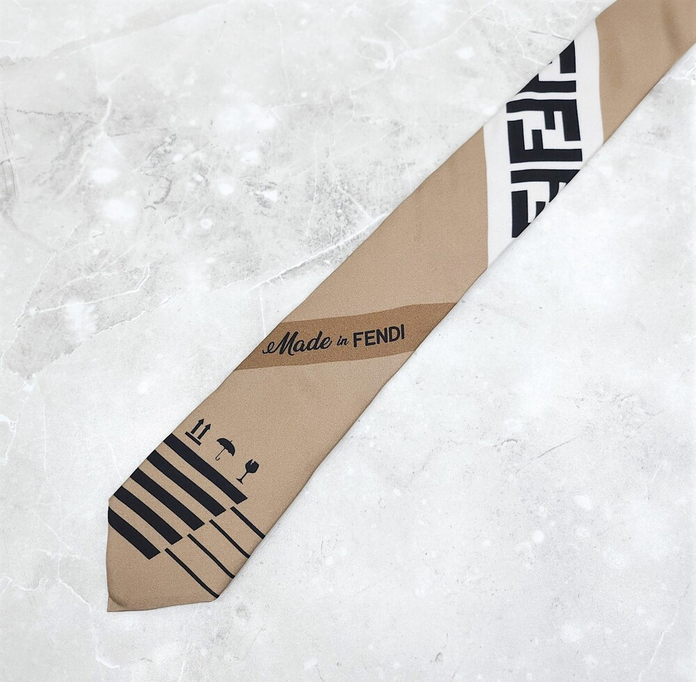 [럭스유] 펜디 FF 실크 모노그램 넥타이