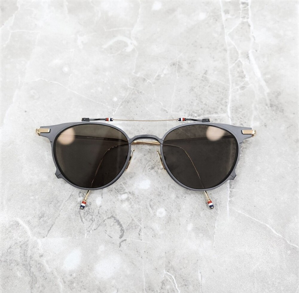 [럭스유] 톰브라운 플립업 선글라스 TBS814