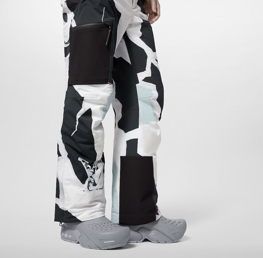 [럭스유] 5 / 루이비통 LV 샤크 클로그 그레이 1ACEXK