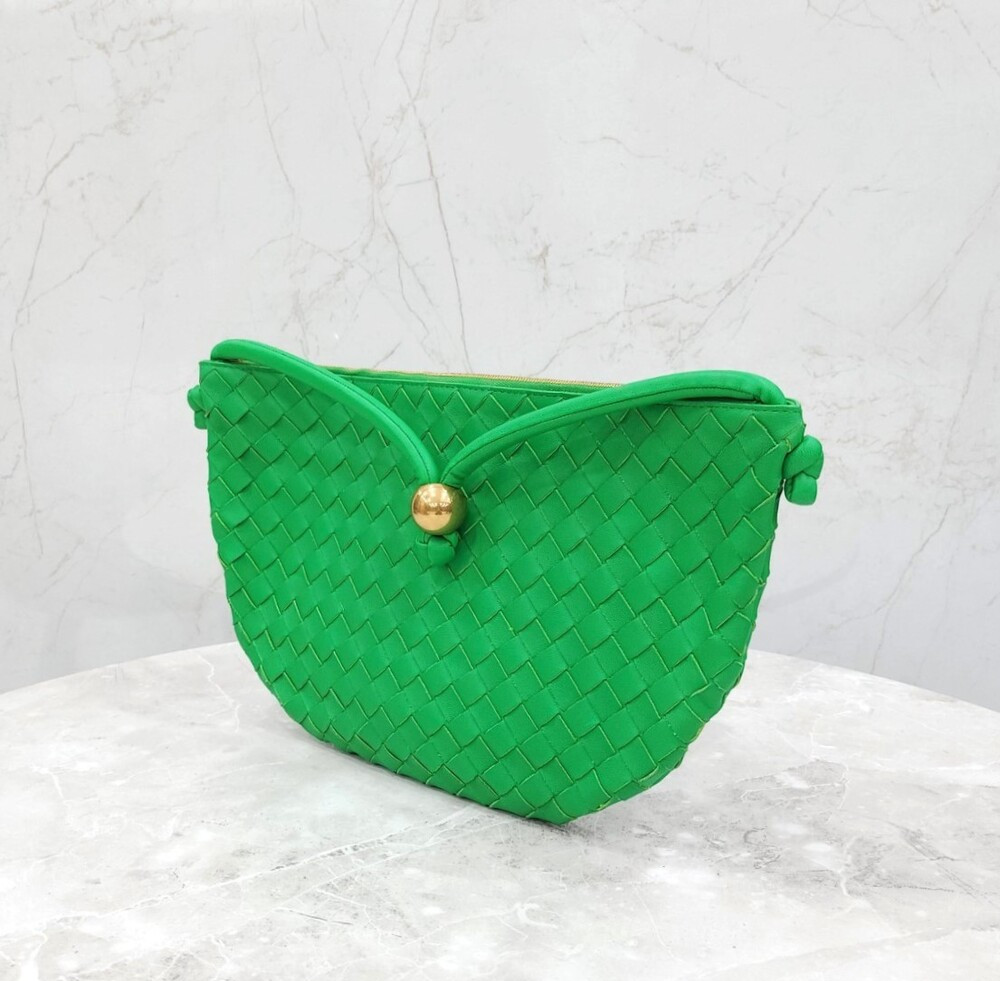 [럭스유] 보테가베네타 그린 미디엄 턴 파우치 숄더백 701024