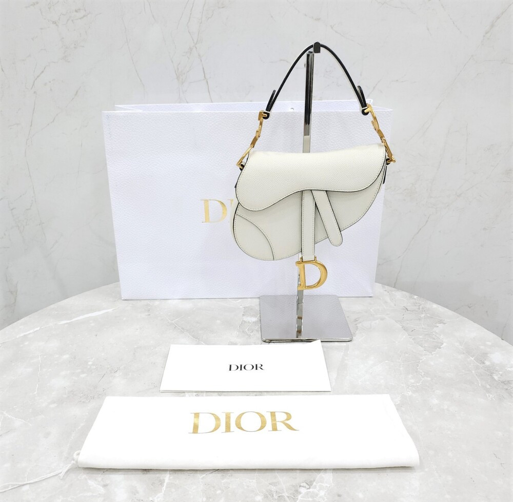 [럭스유] 디올 카프스킨 새들백 미니 M0447CBAA