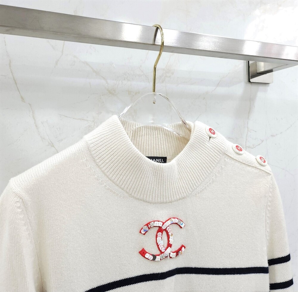 [럭스유] 36 / 샤넬 23C CC로고 시퀸 스트라이프 캐시미어 니트 P74227