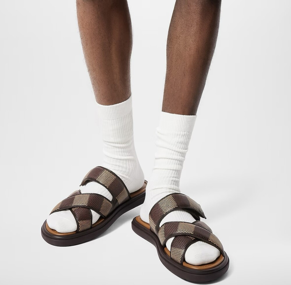 [럭스유] 7 / 루이비통 베니스 뮬 에벤 1ACRJF