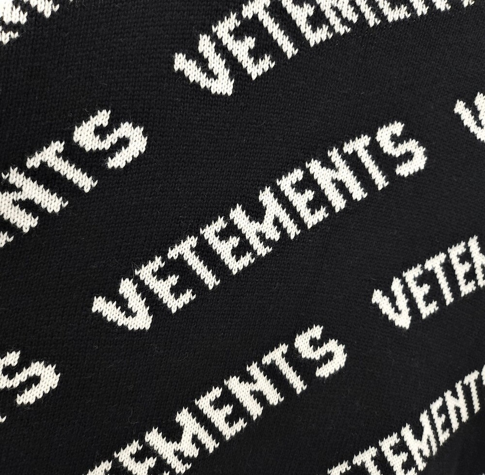 [럭스유] XL / 베트멍 올오버 로고 블랙 가디건