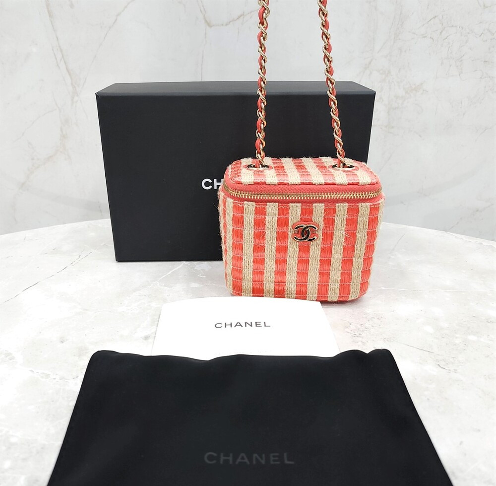 [럭스유] 샤넬 CC로고 스몰 베니티 라피아 체인백