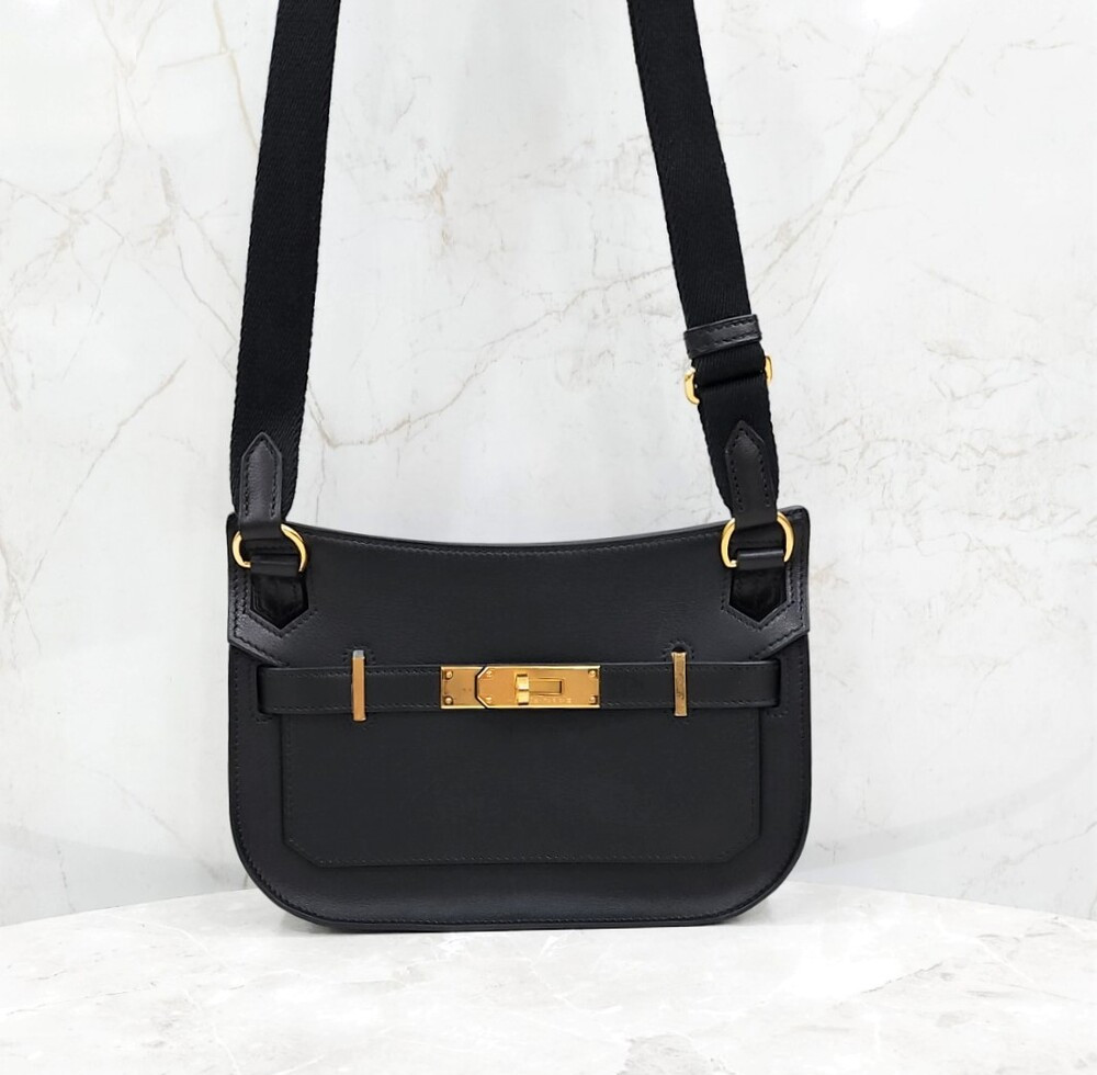 [럭스유] 에르메스 집시에르 미니백 에버그레인 누아 W각인 H084049CCAA