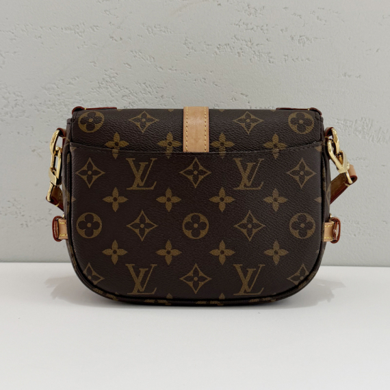 루이비통 모노그램 소뮈르 BB 크로스백 내장칩 M46740