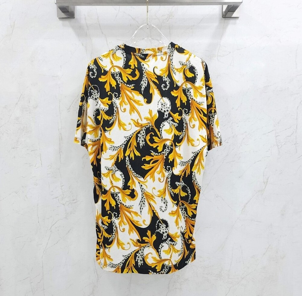 [럭스유] (새상품) L / 베르사체 메두사 르네상스 로고 반팔 티셔츠