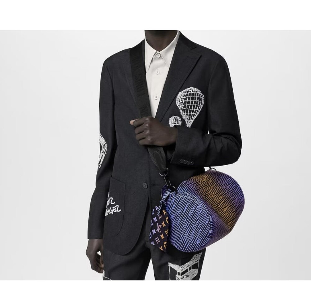 [럭스유] 루이비통 LV 소프트 폴로숑 크로스백 M23093