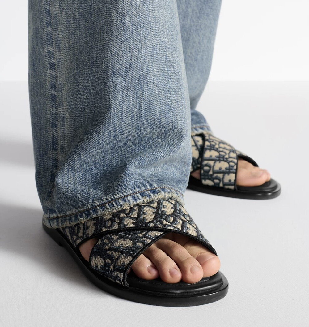 [럭스유] 44 / 디올 알리아스 오블리크 자카드 샌들 3SA126ZSA