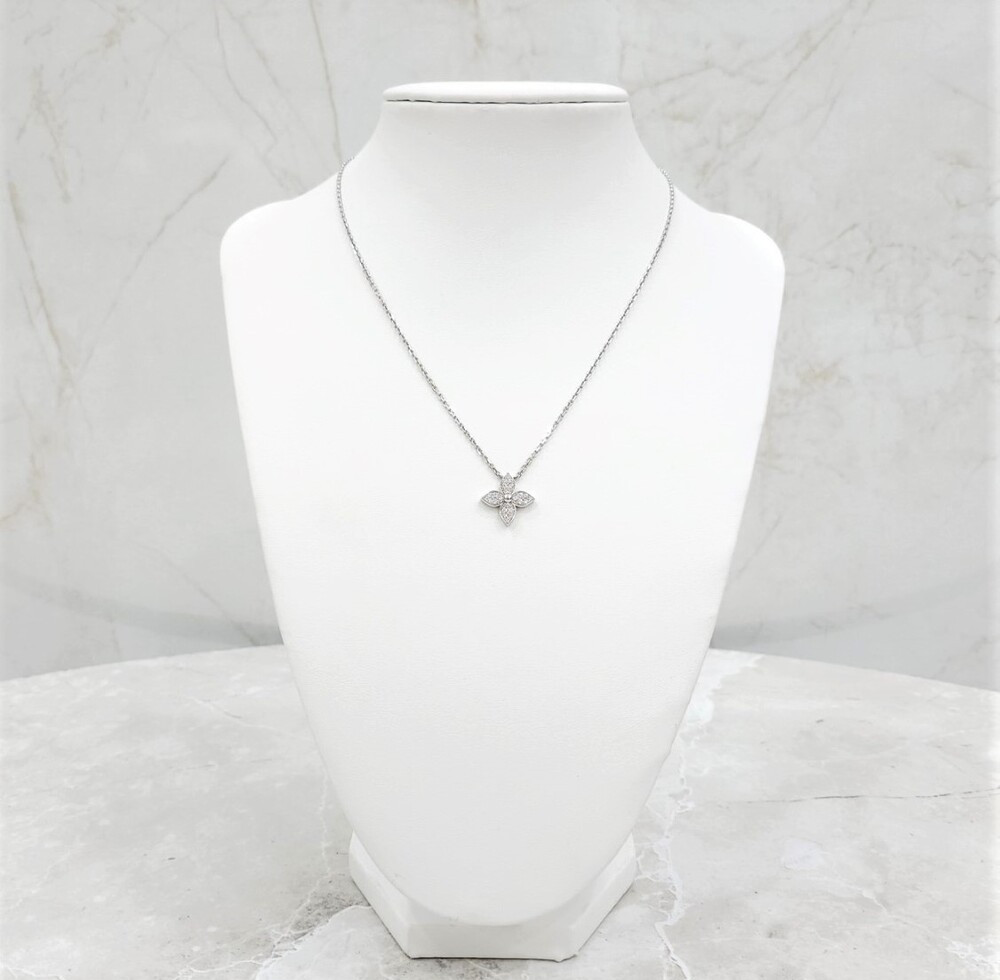 [럭스유] 루이비통 다이아몬드 이딜블라썸 펜던트 화이트골드 목걸이 Q93622