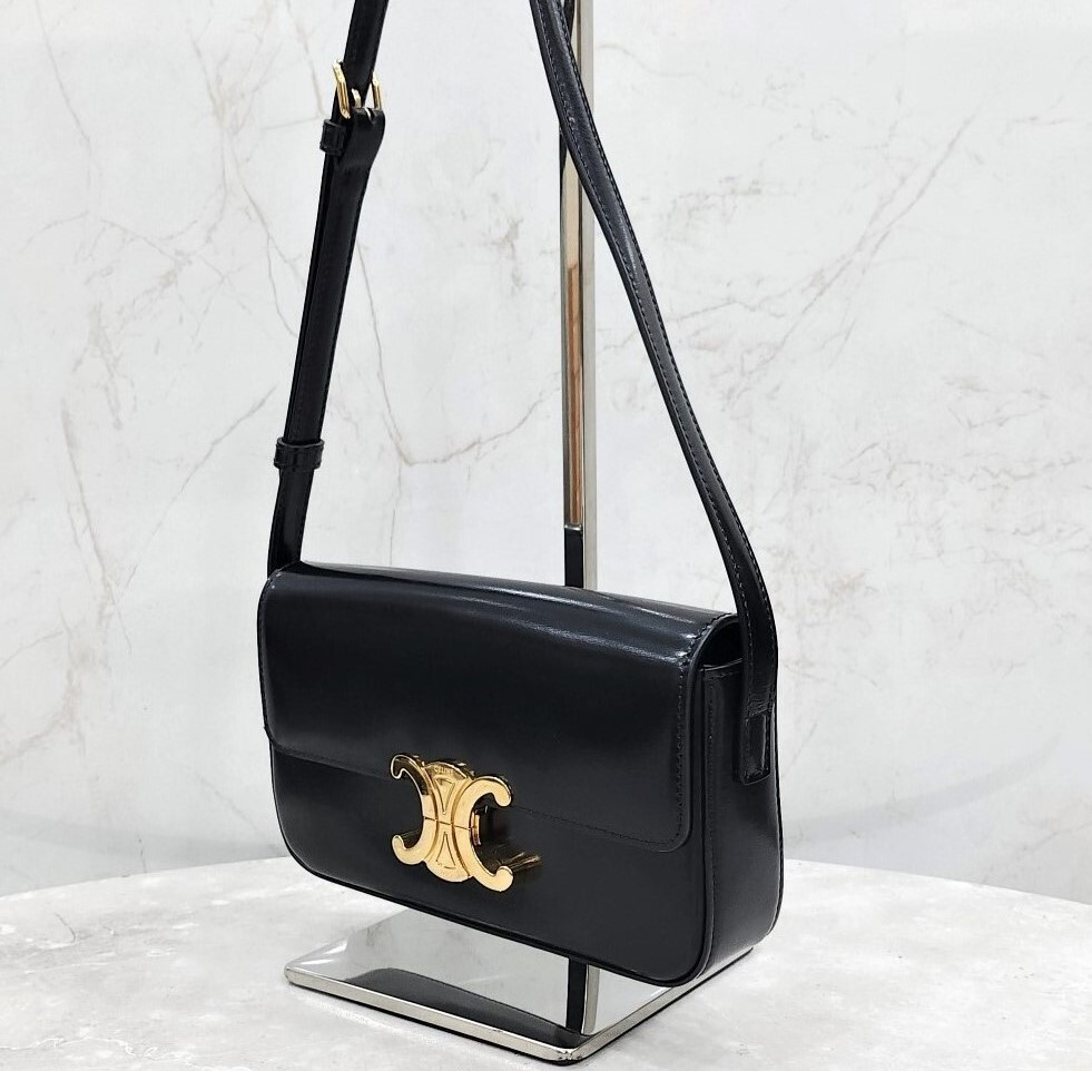 [럭스유] 셀린느 클로드 숄더백 샤이니 카프스킨 194143BF4