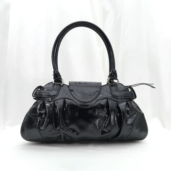 Ferragamo(페라가모) 21 6317 블랙 샤이니 레더 은장 간치니 장식 숄더백