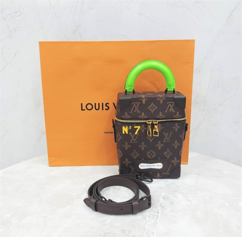 [럭스유] (새상품) 루이비통 한정판 버티컬 트렁크 박스 크로스백