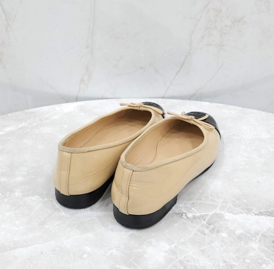 [럭스유] 36.5 / 샤넬 CC 로고 발레리나 플랫 슈즈 G02819