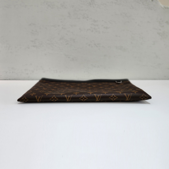 루이비통 마카사르 디스커버리 포쉐트 GM 클러치 M69411