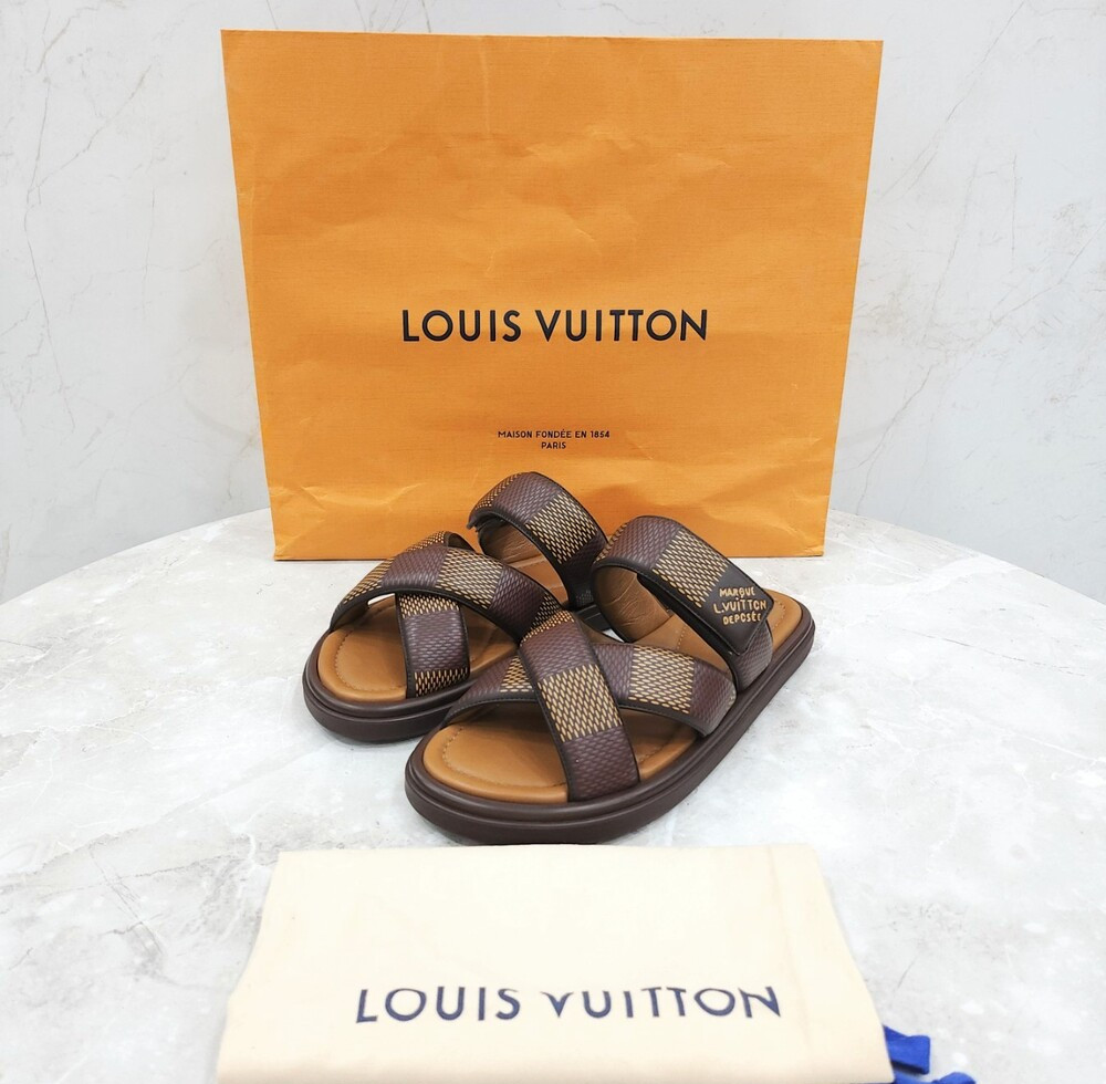 [럭스유] 7 / 루이비통 베니스 뮬 에벤 1ACRJF