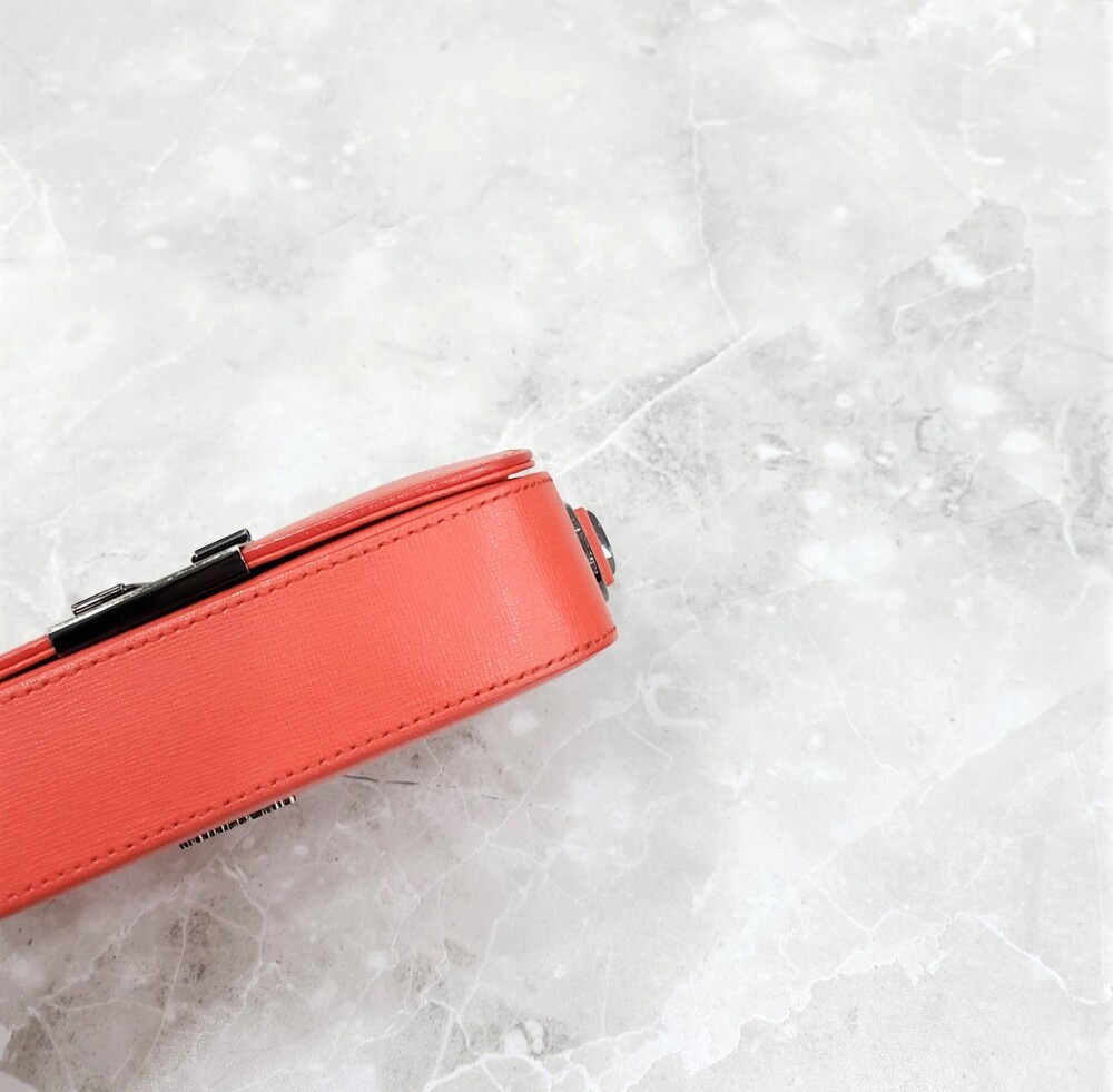 [럭스유] 오프화이트 디아그 미니 플랩백