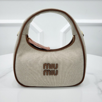 [미다스] 미우미우 완더 캔버스 호보백 5BC125 새상품
