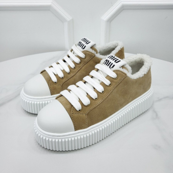 [미다스] 미우미우 시어링 디데일 스웨이드 스니커즈 5E986D 37