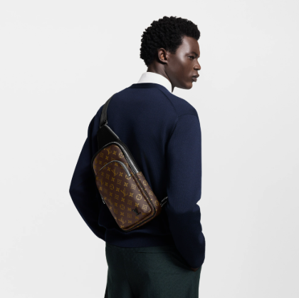 [미다스] 루이비통 모노그램 에비뉴 슬링백 M46327 내장칩