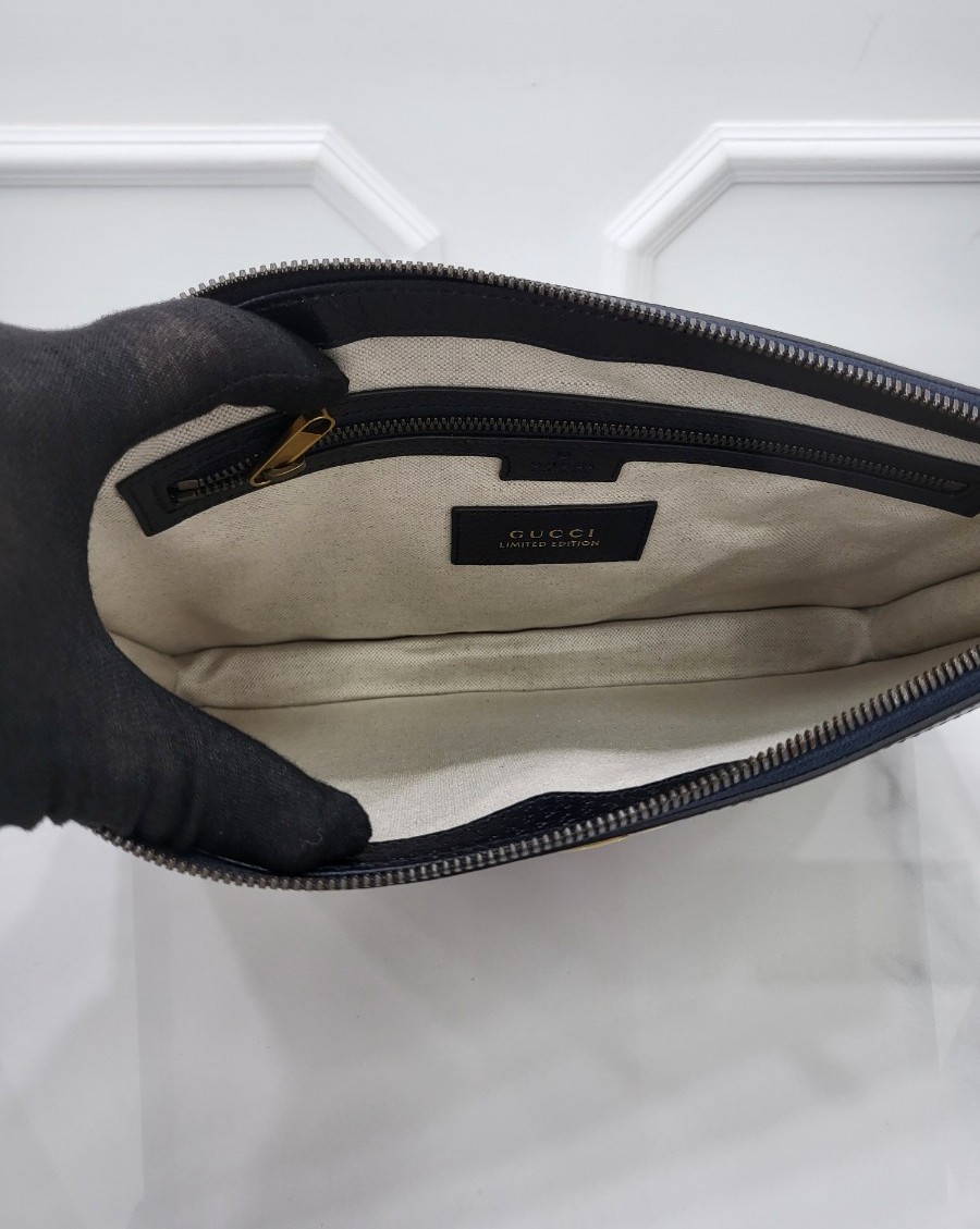 [미다스] 구찌 GG수프림 리미티드 클러치 674078