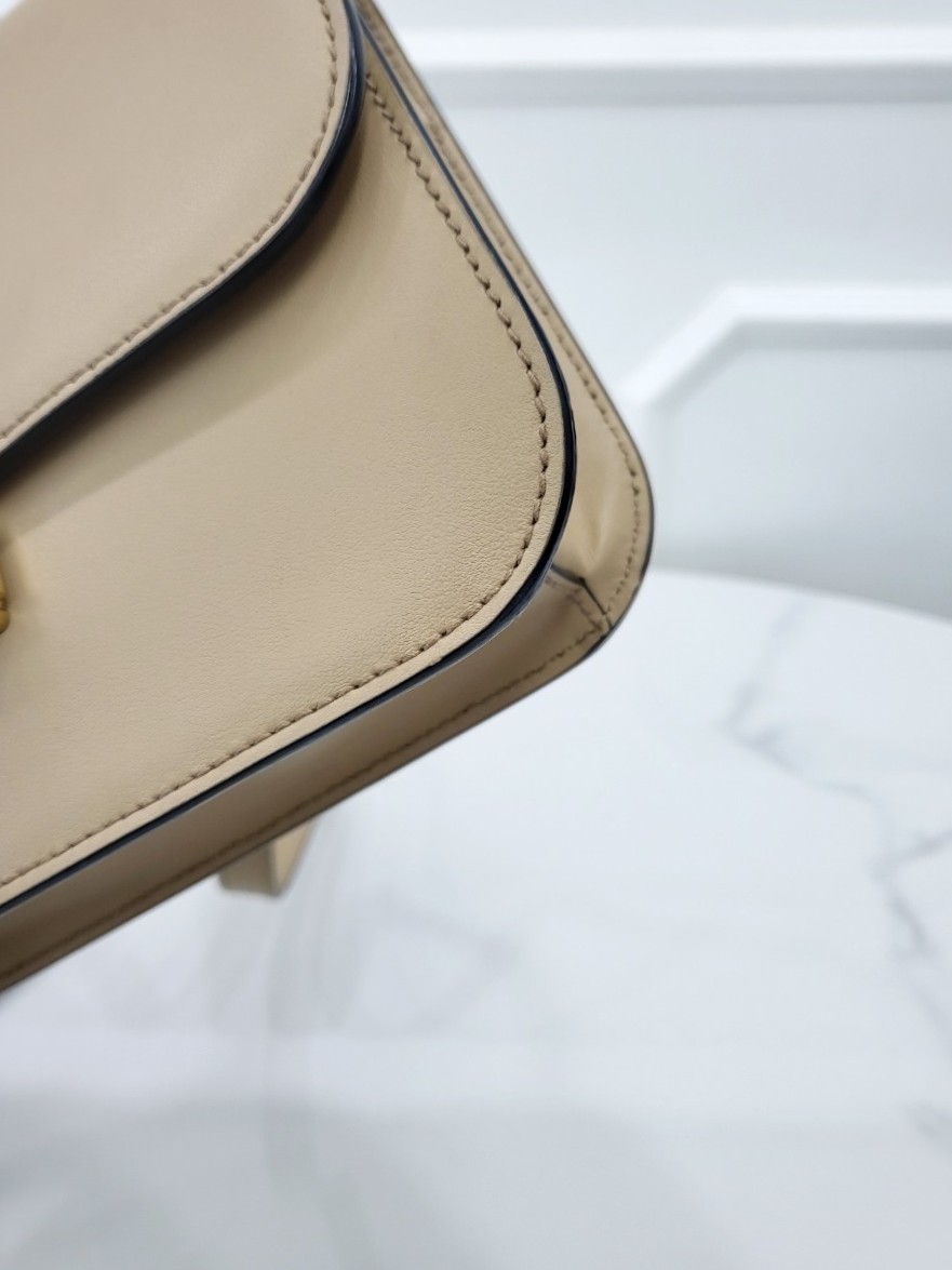 [미다스] 미우미우 로고 레더 숄더백 5BD254 샌드 베이지