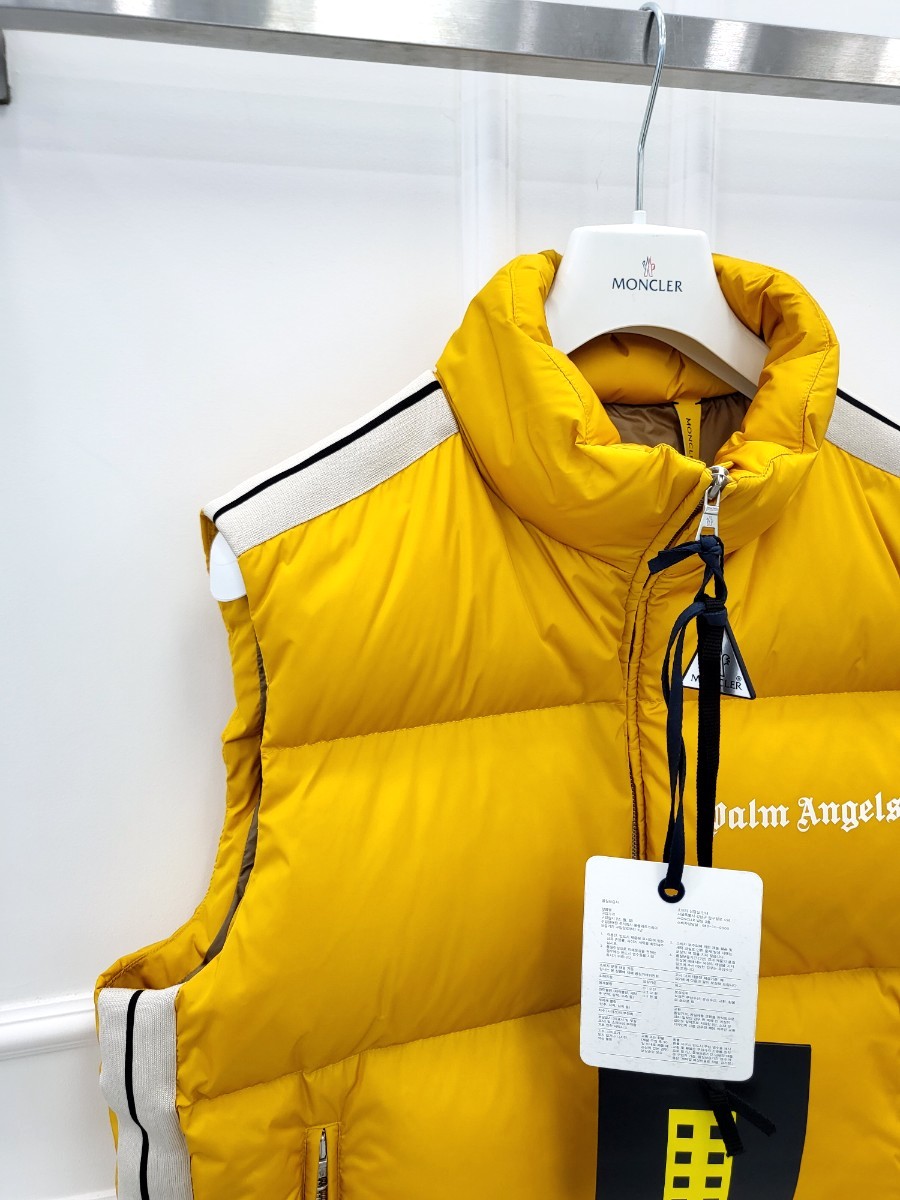 [미다스] 몽클레어 지니어스 팜엔젤스 로드맨 다운베스트 3 옐로우