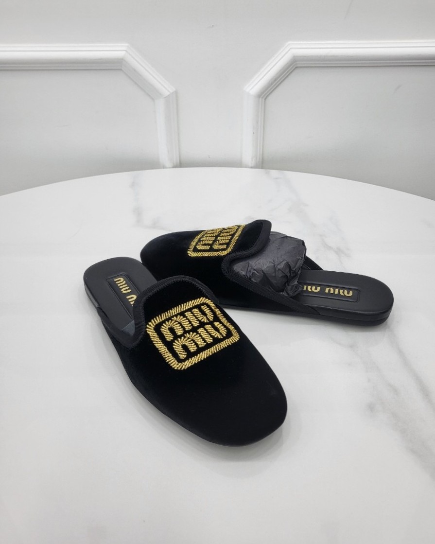 [미다스] 미우미우 벨벳 슬리퍼 블랙 36 5S104E