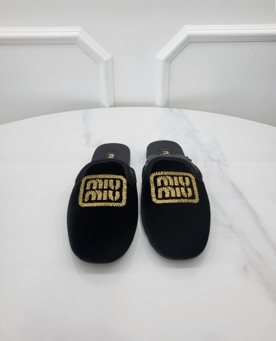 [미다스] 미우미우 벨벳 슬리퍼 블랙 36 5S104E