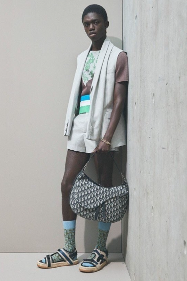 [미다스] 디올 오블리크 카스리 새들 소프트백 1ADHO022UTK