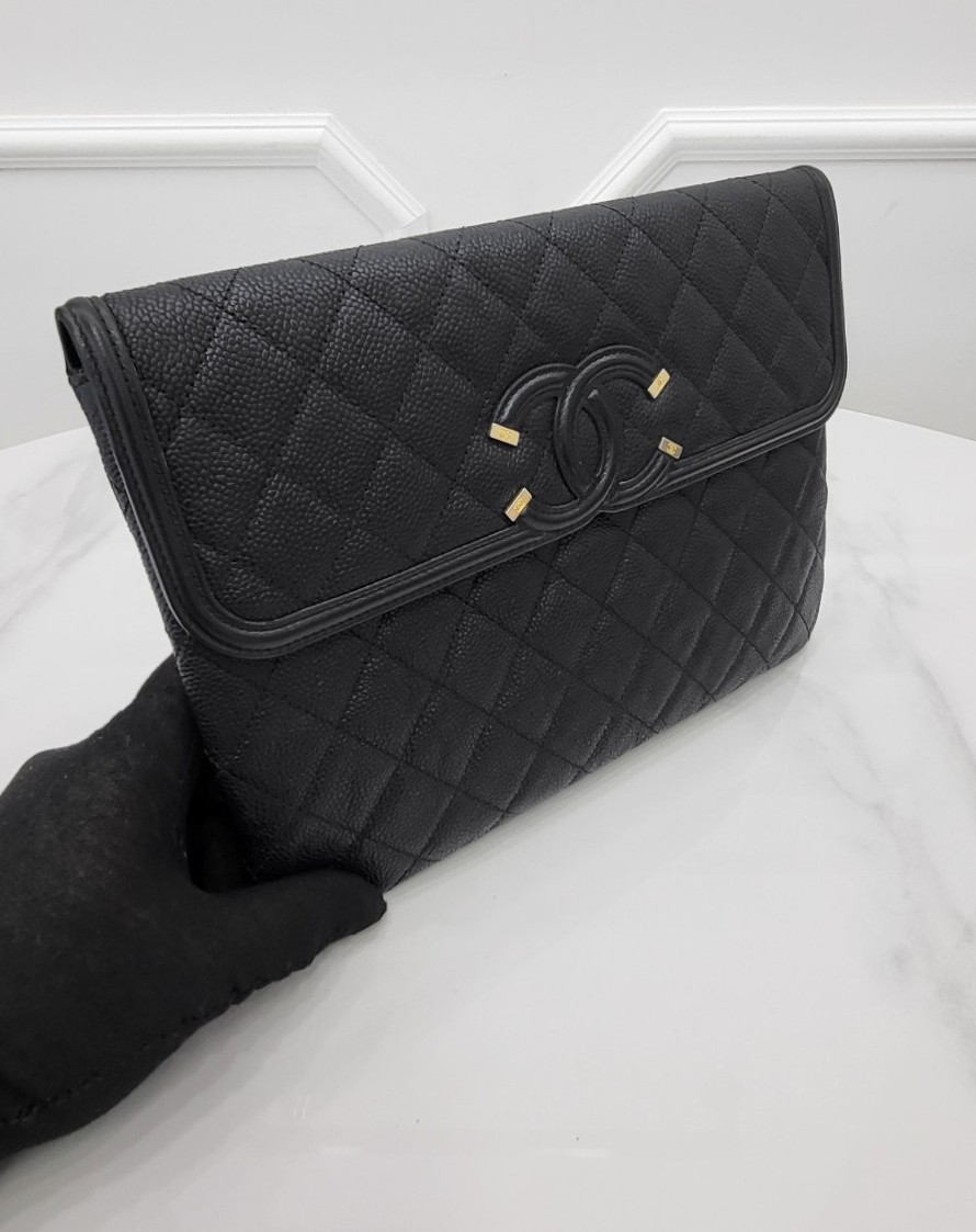 [미다스] 샤넬 코스메틱 플랩 클러치 A81944