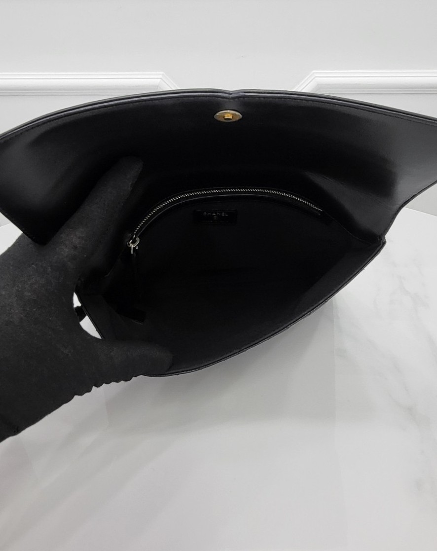 [미다스] 샤넬 코스메틱 플랩 클러치 A81944