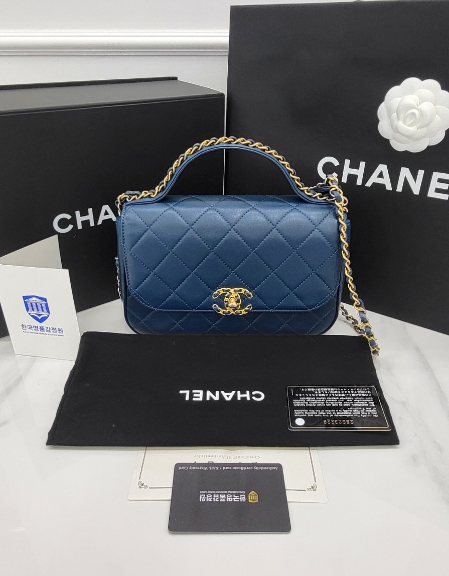 [미다스] 샤넬 19 탑핸들 시즌 금장 체인백 28번대 AS0970