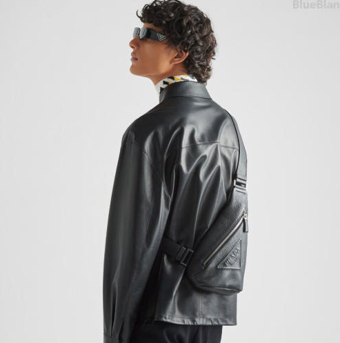 [미다스] 프라다 로고 레더 슬링백 2VZ098