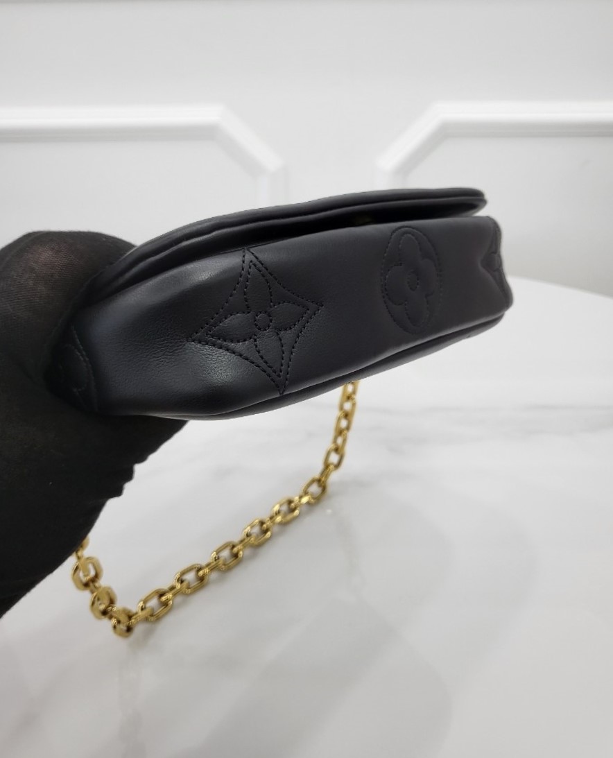 [미다스] 루이비통 버블그램 월렛 온 스트랩 숄더백 M81398