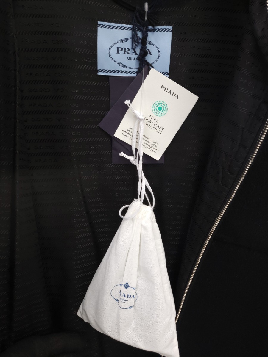 [미다스] 프라다 캐시고라 벨트 후드 코트 블랙 P629PK 44 새상품