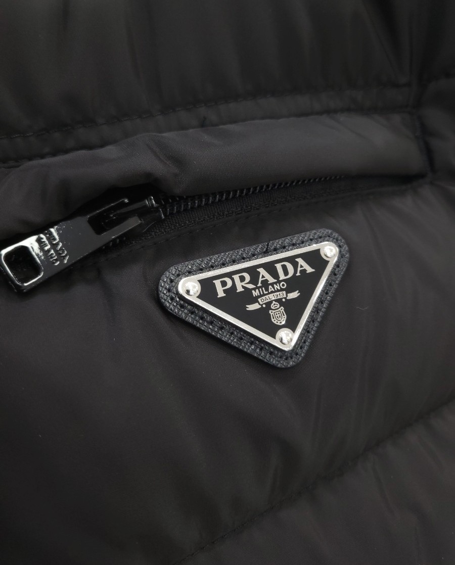 [미다스] 프라다 삼각로고 리나일론 패딩 다운 조끼 SGB033 46